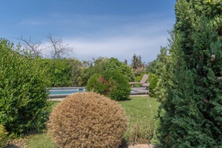 Porto-Vecchio, Precojo, 2-Bedroom Villa with Heated Pool, Near Santa Giulia Beach, with Open Views