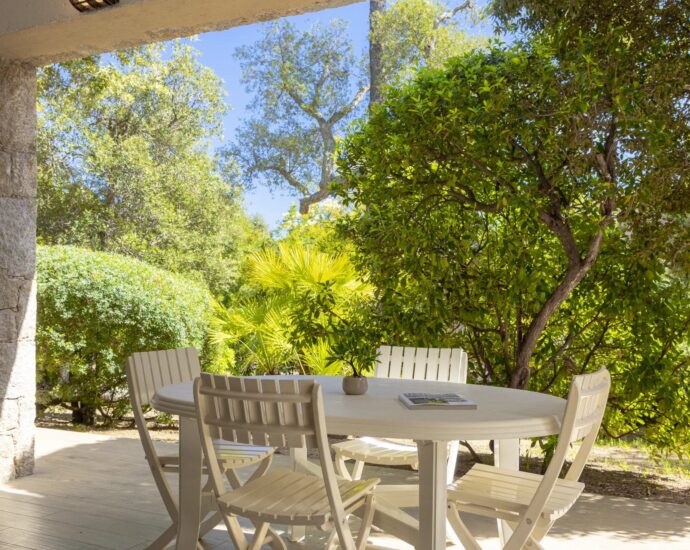 Porto Vecchio, Domaine de Cala Rossa, villa 2 bedrooms, nearby the beach