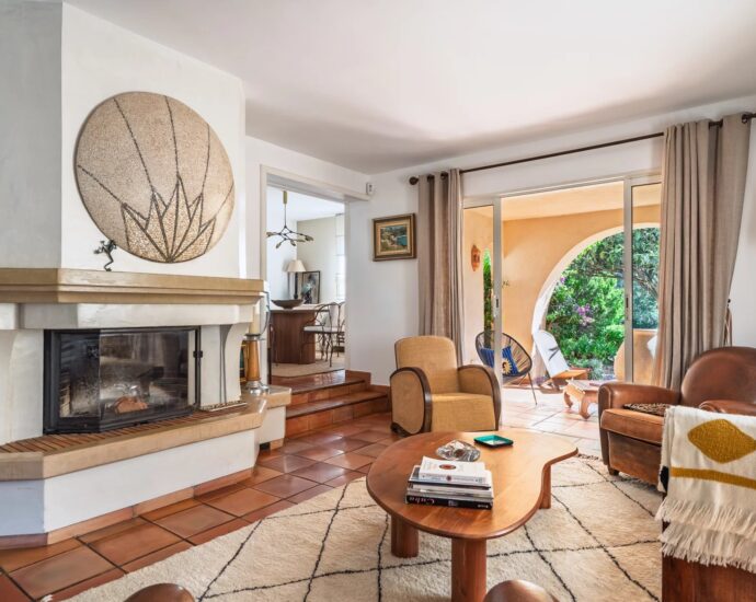 Calenzana, Villa, 5 bedrooms, mountain views, independent apartment, close to beaches