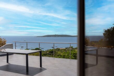 EXCEPTIONALLY RARE property – Domaine de Cala Rossa, villa nestled on the heights, panoramic views over the bays of Porto-Vecchio and Saint-Cyprien