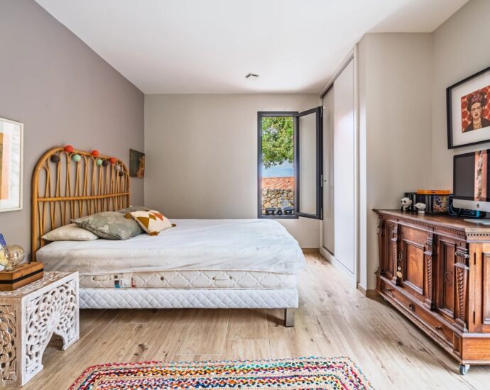 Calvi Region,  Zilia, 5 Bedroom Villa, Heated Pool, Mountain Views