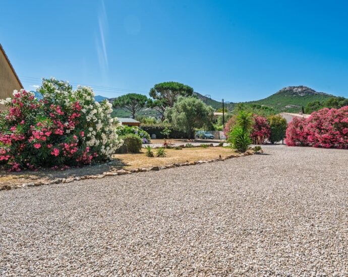Calenzana, Villa, 4 chambres, piscine, vue montagnes, proche plage