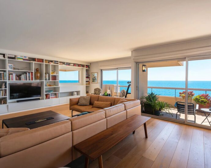 Ville-di-Pietrabugno, Penthouse, résidence pied dans l’eau, vue mer panoramique, ascenseur, 4 chambres, garage, plage à pied
