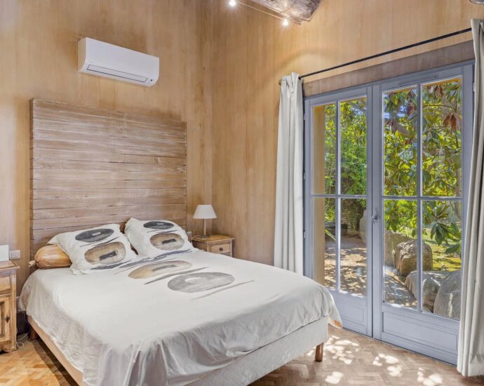 Bonifacio, Villa, Mountain view, 4 bedrooms, Swimming pool