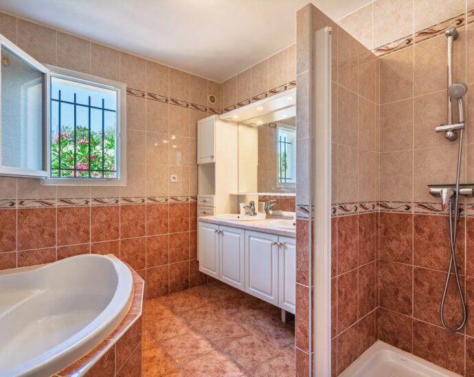 Calenzana, Villa, 4 chambres, piscine, vue montagnes, proche plage