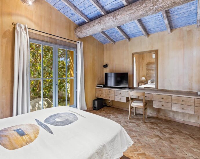 Bonifacio, Villa, Mountain view, 4 bedrooms, Swimming pool