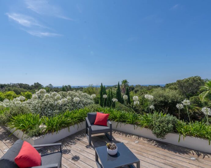 Sainte-Lucie de Porto-Vecchio, Capicciola, Architect-Designed Villa with Sea View, 4 Bedrooms, Spa, Close to the Beach