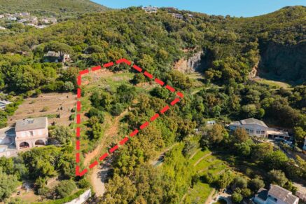 Cap Corse, Miomo, terrain constructible avec permis de construire, vue mer panoramique