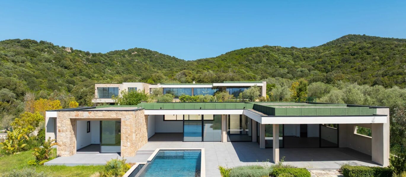 Porticcio, Villa vue mer, nouveau programme, domaine privé, 3 chambres, piscine, proche plage