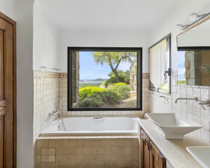 Capicciola, Villa vue mer, domaine privé,  4 chambres, piscine, proche plage