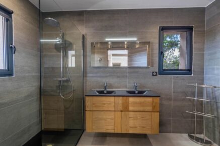 Exclusivité, Pinarello, Villa vue mer, 4 chambres, piscine, plage à pied
