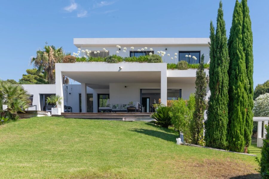 Sainte-Lucie de Porto-Vecchio, Capicciola, Architect-Designed Villa with Sea View, 4 Bedrooms, Spa, Close to the Beach