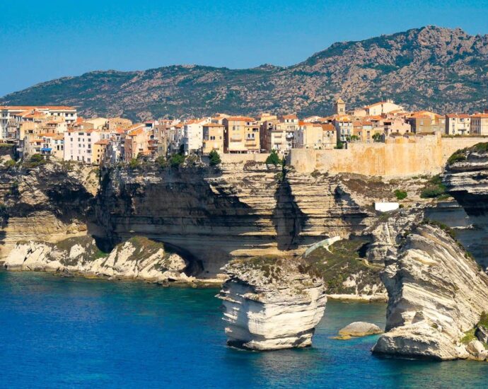 Bonifacio, Cession, Résidence hôtelière de charme, proche plage