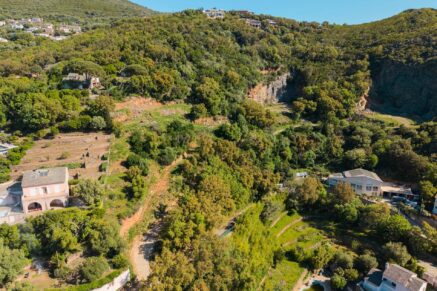 Cap Corse, Miomo, terrain constructible avec permis de construire, vue mer panoramique