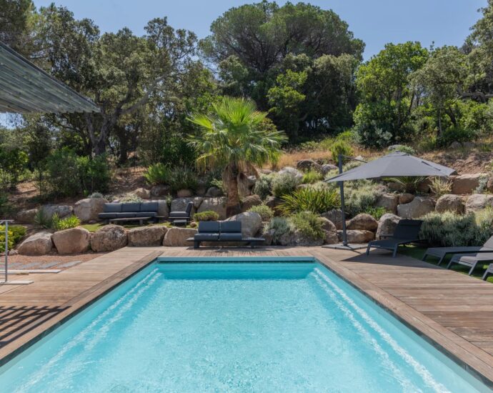 Sainte-Lucie de Porto-Vecchio, Vilatta, Villa mitoyenne, 5 chambres, piscine, vue mer, proche plage