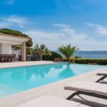 Ajaccio, Route des Sanguinaires, Villa vue mer panoramique, 5 chambres, piscine , plage à pied