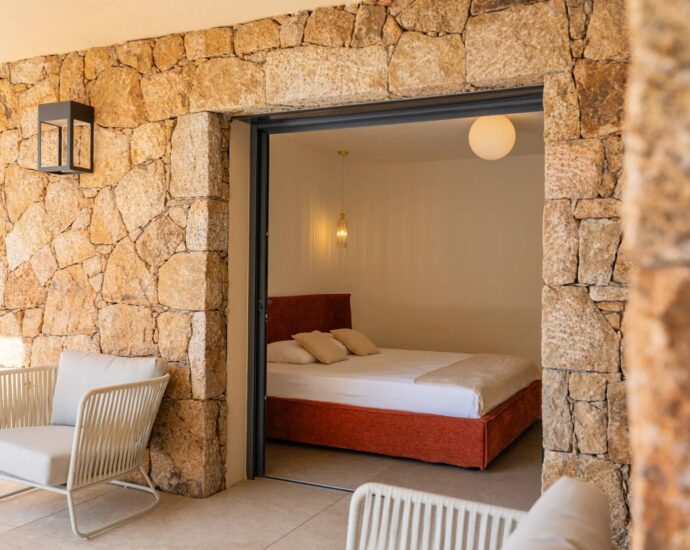 Rive-Sud d&rsquo;Ajaccio, Porticcio, villa vue mer, 4 Chambres, piscine, proche plage