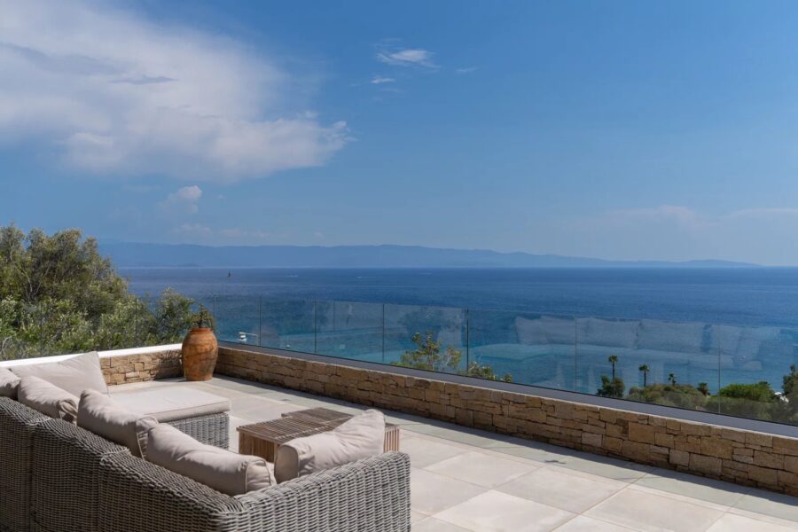 Ajaccio, Route des Sanguinaires, Villa vue mer panoramique, 4 chambres, piscine, plage à pied