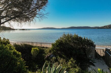 Cala Rossa beach, 6 rooms, pool, right on the water, RL351 Alzu di Cala Rossa