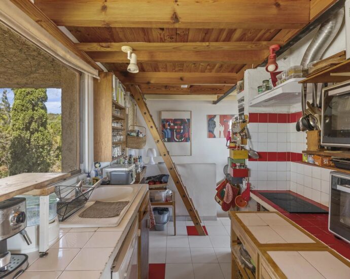 Porto-Vecchio, Palombaggia, Ensemble de deux villas à rénover, vue mer, plage à pied