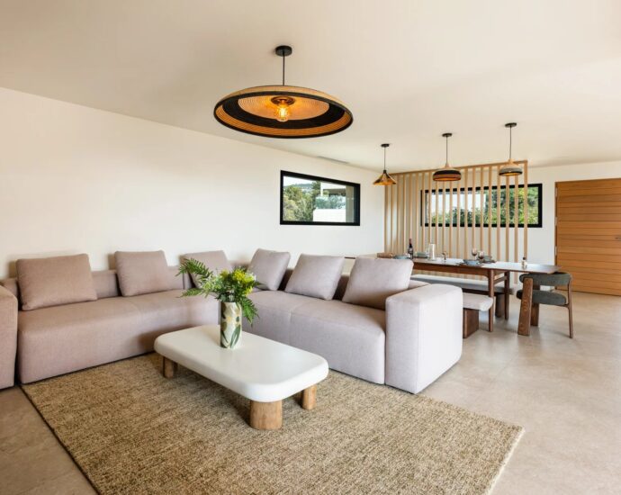 Rive-Sud d&rsquo;Ajaccio, Porticcio, villa vue mer, 4 Chambres, piscine, proche plage