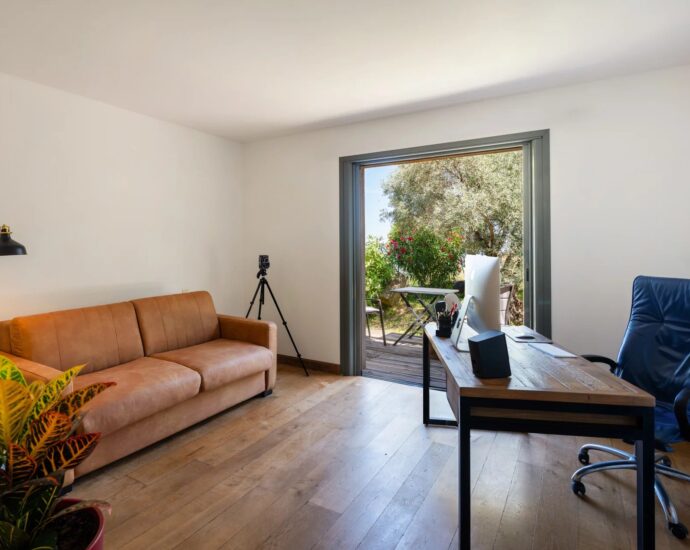 Sorbo-Ocagnano, Villa vue mer,  4 chambres, piscine, proche plage