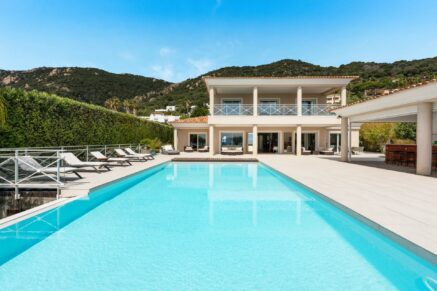 Ajaccio, Route des Sanguinaires, Villa vue mer panoramique, 5 chambres, piscine, plage à pied