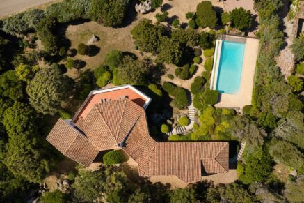 Coti-Chiavari, Villa 6 chambres, piscine, vue mer, plage à pied