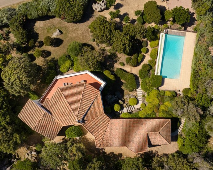 Coti-Chiavari, Villa 6 chambres, piscine, vue mer, plage à pied