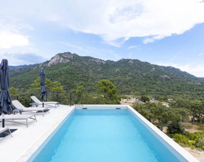 Sainte lucie de Porto Vecchio – Architect-Designed Villa – 4 Bedrooms – Swimming Pool – Mountain Views – Sea Glimpse