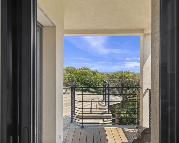 Exclusivité, Domaine de Cala Rossa, villa à rénover avec vue sur la mer, plage à pied
