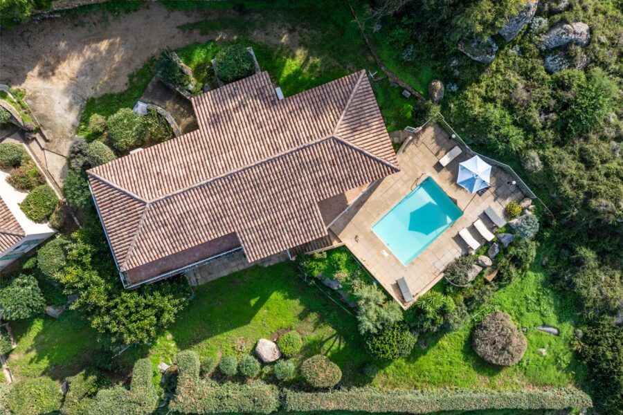 Corbara, Marine de Davia, villa 4 chambres, piscine, vue mer panoramique, plage à pied