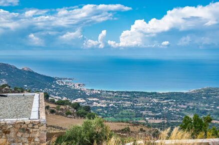 Pigna, Sant Antonino, Shepherd-style villa, 3 bedrooms, panoramic sea and mountain views