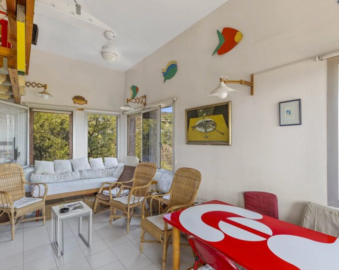 Porto-Vecchio, Palombaggia, Ensemble de deux villas à rénover, vue mer, plage à pied