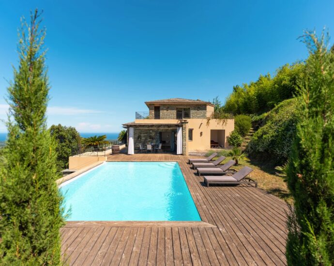 Sorbo-Ocagnano, Villa vue mer,  4 chambres, piscine, proche plage
