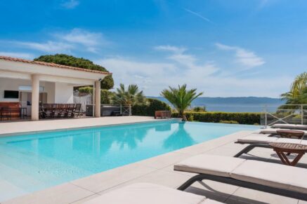 Ajaccio, Route des Sanguinaires, Villa vue mer panoramique, 5 chambres, piscine, plage à pied