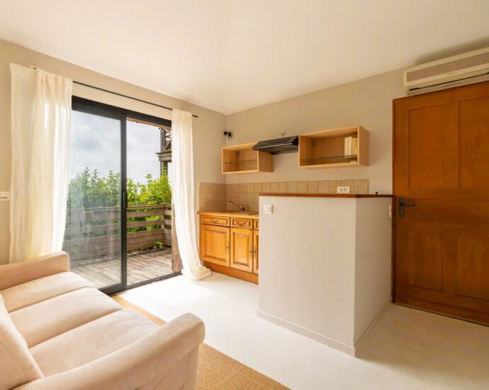 Porto-Vecchio, 3 villas, 7 chambres, piscine, vue mer et montagnes, proche plage