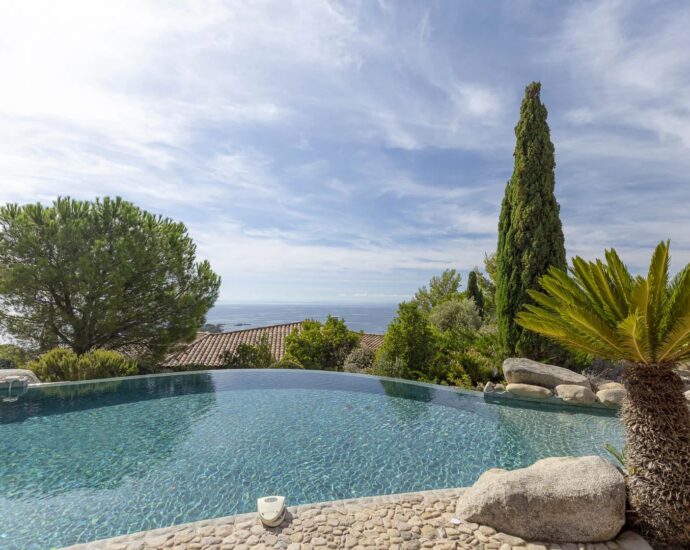 Porto-Vecchio, Palombaggia, Villa vue mer panoramique, 6 chambres, plage à pied