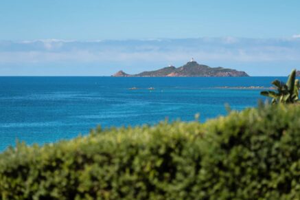 Ajaccio, Route des Sanguinaires, Villa vue mer panoramique, 4 chambres, piscine , plage à pied