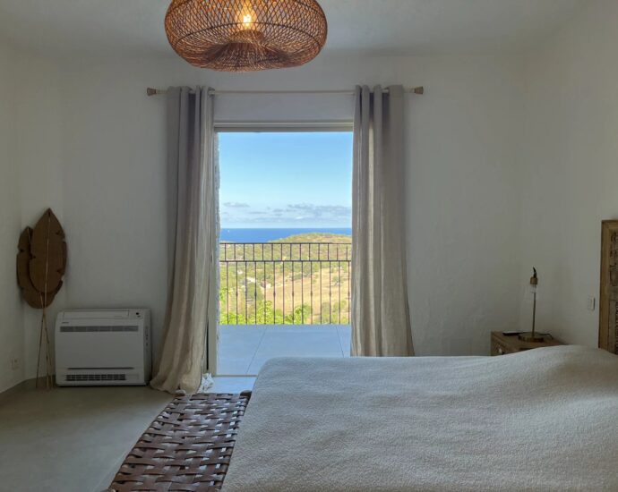 Aregno, proche L&rsquo;Ile Rousse, Villa 3 chambres, piscine, vue panoramique, proche plage