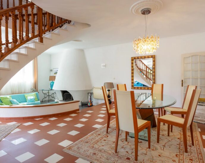 Biguglia, proche Bastia, Villa plage à pied, 4 chambres, vue dégagées sur les montagnes
