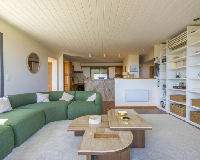Porto-Vecchio, 3 villas, 7 chambres, piscine, vue mer et montagnes, proche plage
