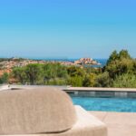 Exclusivité, Calvi, Villa d’architecte avec vue mer, 5 chambres, piscine chauffée, proche plage
