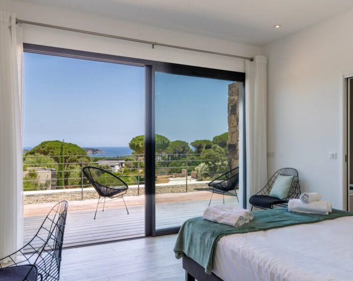 Vilatta, villa mitoyenne, 5 chambres, sans vis à vis,  vue mer, proche plage