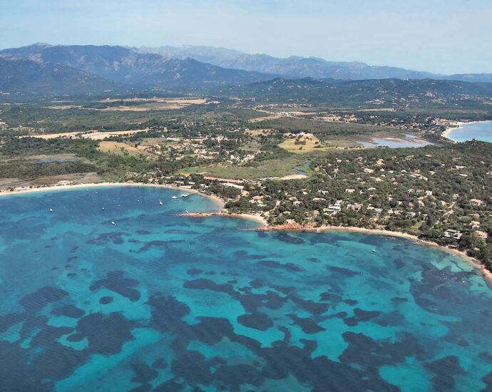 Domaine privé de Cala Rossa, Villa 5 chambres avec piscine, aperçu mer, montagnes, au calme et plage à pied