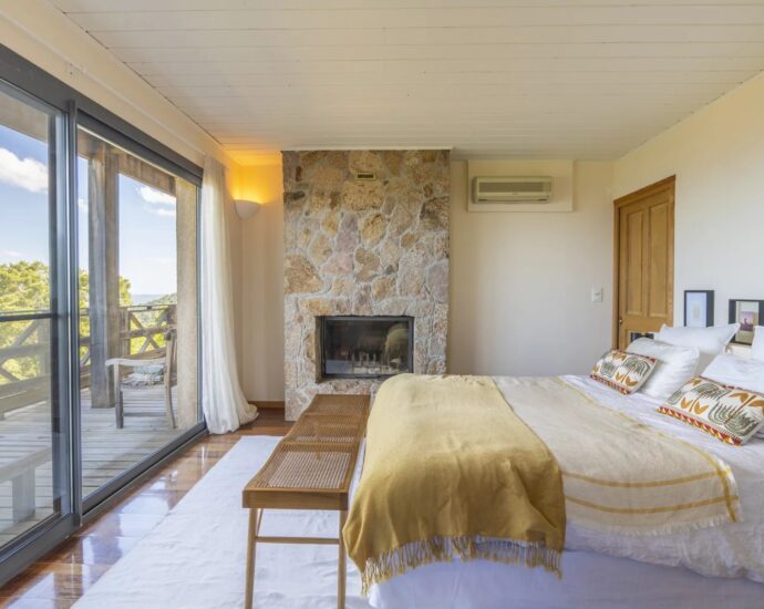 Porto-Vecchio, 3 villas, 7 chambres, piscine, vue mer et montagnes, proche plage