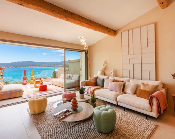 Porticcio, Rive-Sud d&rsquo;Ajaccio, Villa type bergerie, 4 Chambres, vue mer panoramique, plage à pied