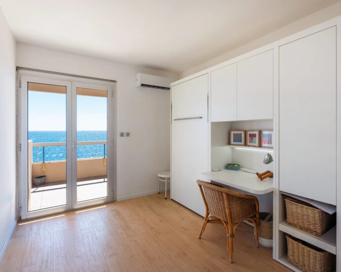 Ville-di-Pietrabugno, Penthouse, résidence pied dans l’eau, vue mer panoramique, ascenseur, 4 chambres, garage, plage à pied