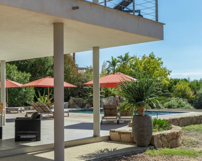 Exclusivité, Pinarello, Villa vue mer, 4 chambres, piscine, plage à pied