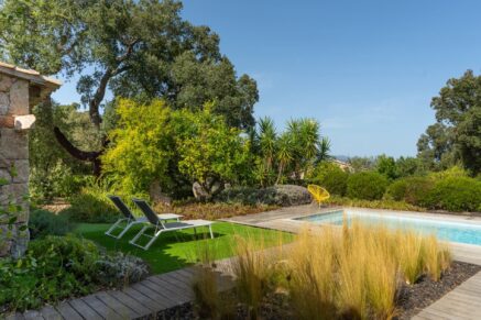 Produit rare : Bergerie d&rsquo;architecte neuve avec quatre chambres et une piscine à Porto-Vecchio